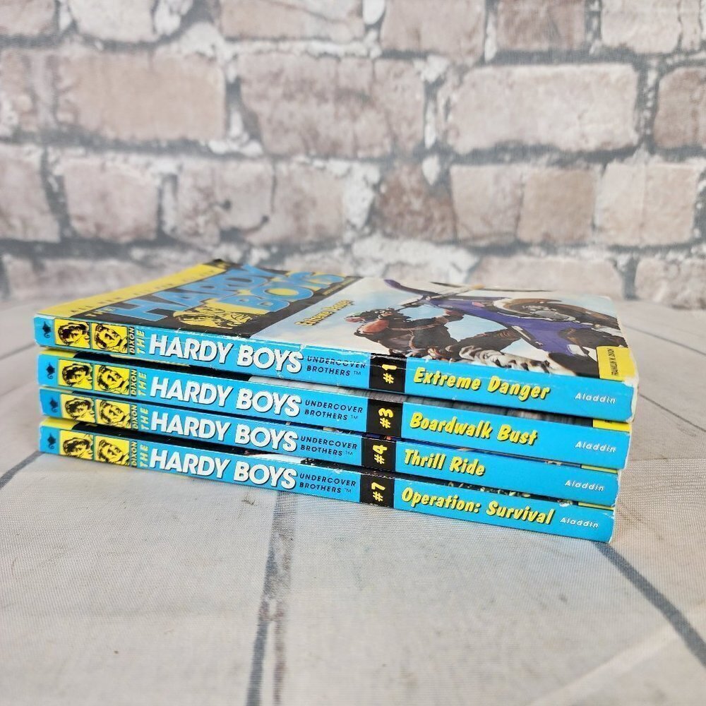 The Hardy Boys Undercover Brothers Paperback Lot of 4 Books Mysteries Youth